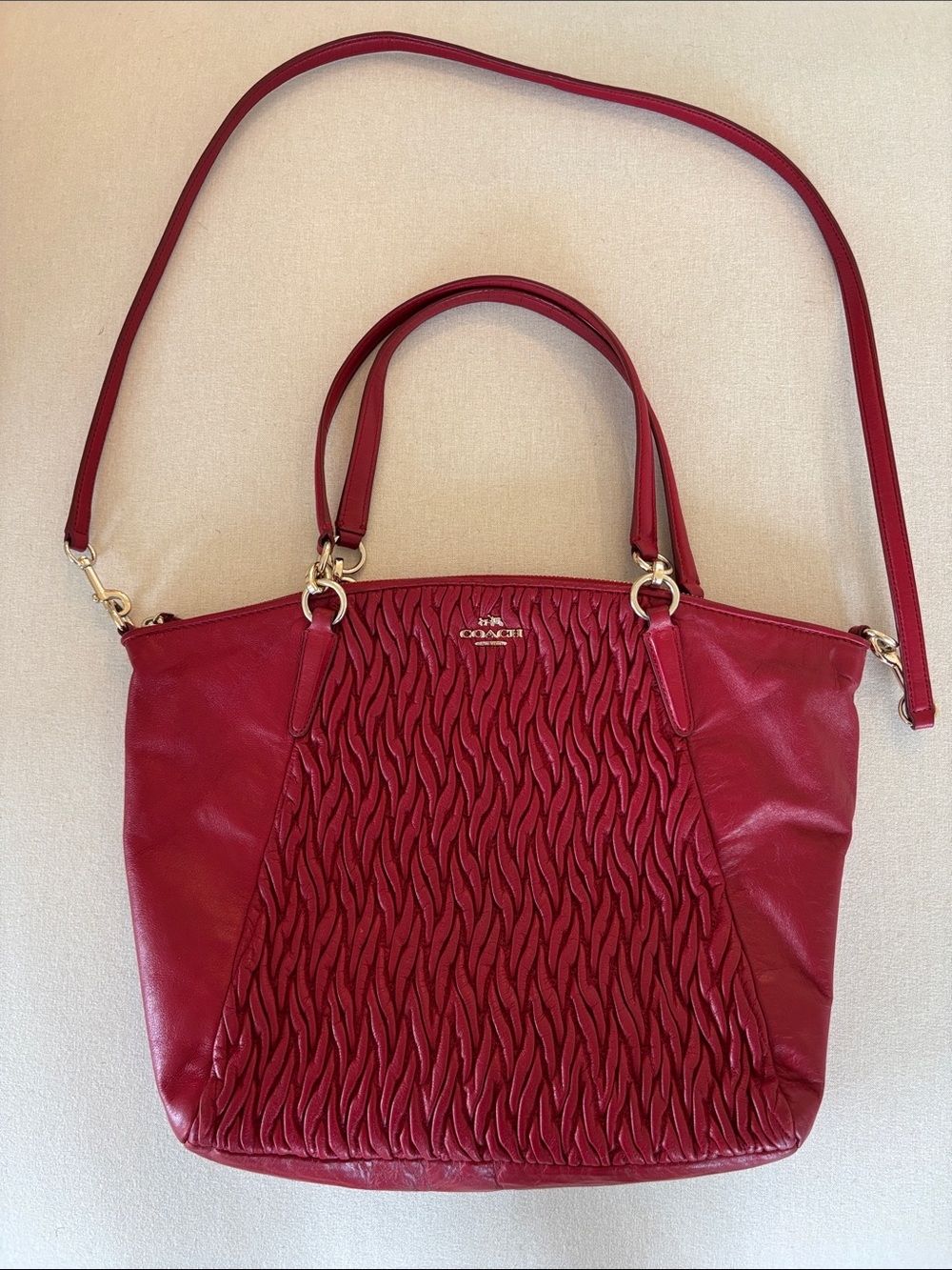 Coach Kelsey satchel gathered twist leather red